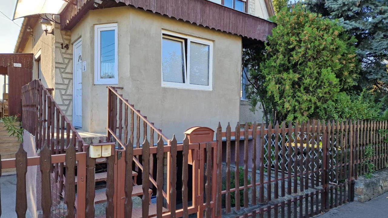 Friendly Apartment In The Suburb. Budapest Exterior photo